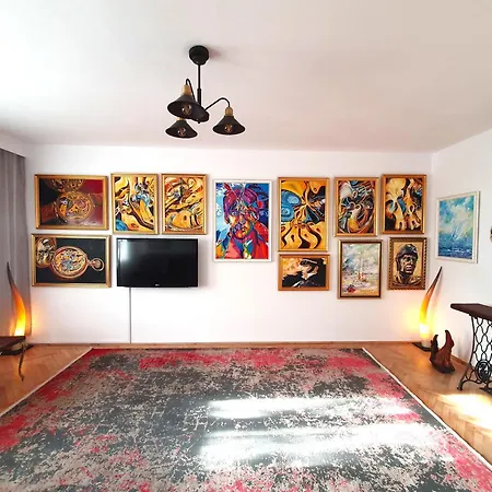 Live In An Art Gallery - Central Location Constanta Exterior photo